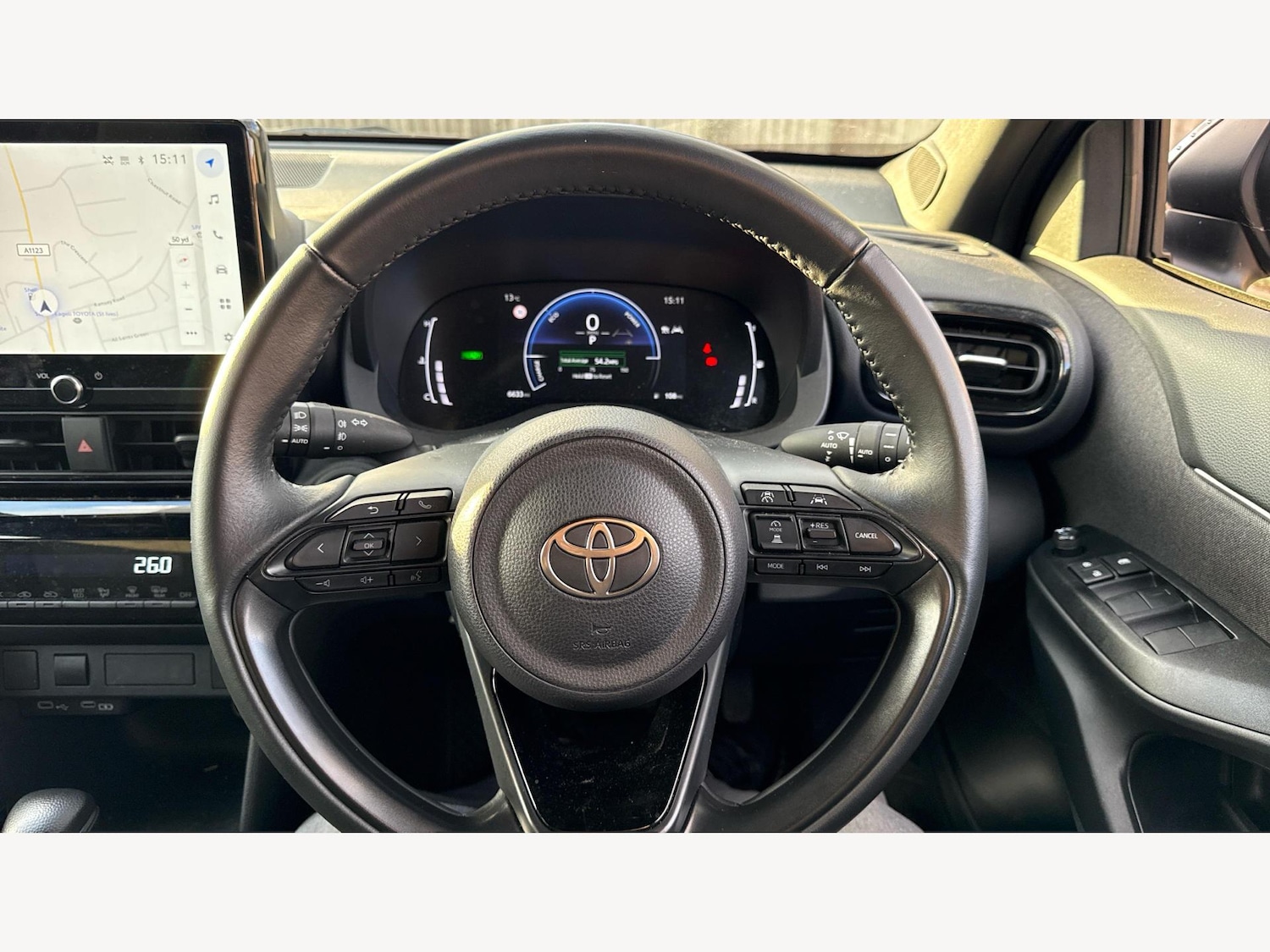 Used Toyota Yaris Cross 2024 for sale - 77412250: Photo 10
