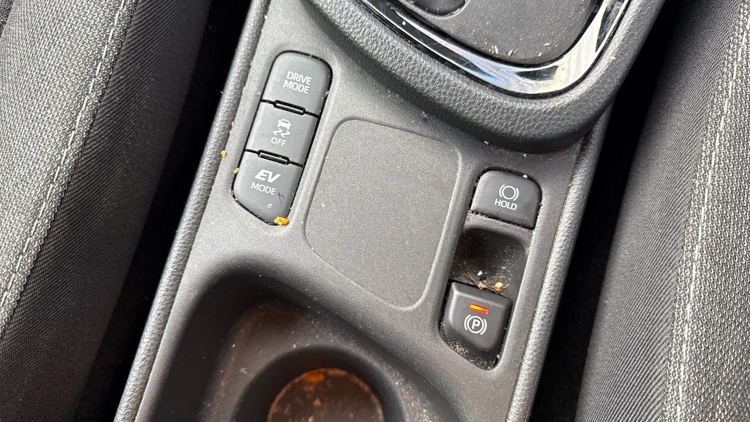 Used Toyota Yaris Cross 2024 for sale - 77412250: Photo 33