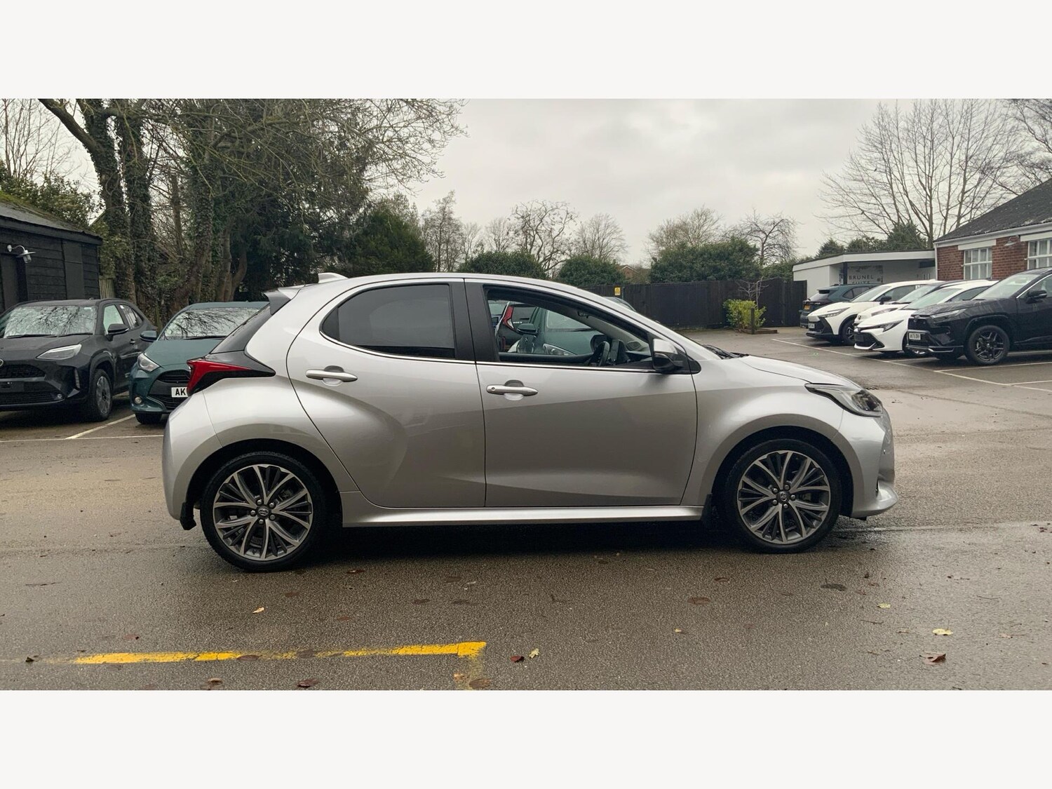 Used Toyota Yaris 2021 for sale - 77202446: Photo 18