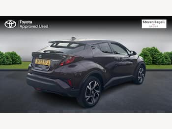 Used Toyota C-HR 2023 for sale - 79808101: Photo