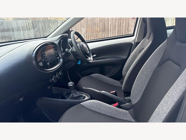 Used Toyota Aygo X 2023 for sale - 76247354: Photo 12