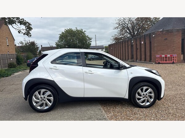 Used Toyota Aygo X 2023 for sale - 76247354: Photo 18