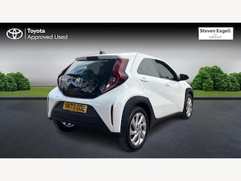 Used Toyota Aygo X 2023 for sale - 76247354: Photo 2
