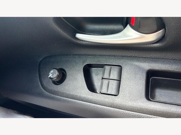 Used Toyota Aygo X 2023 for sale - 76247354: Photo 30