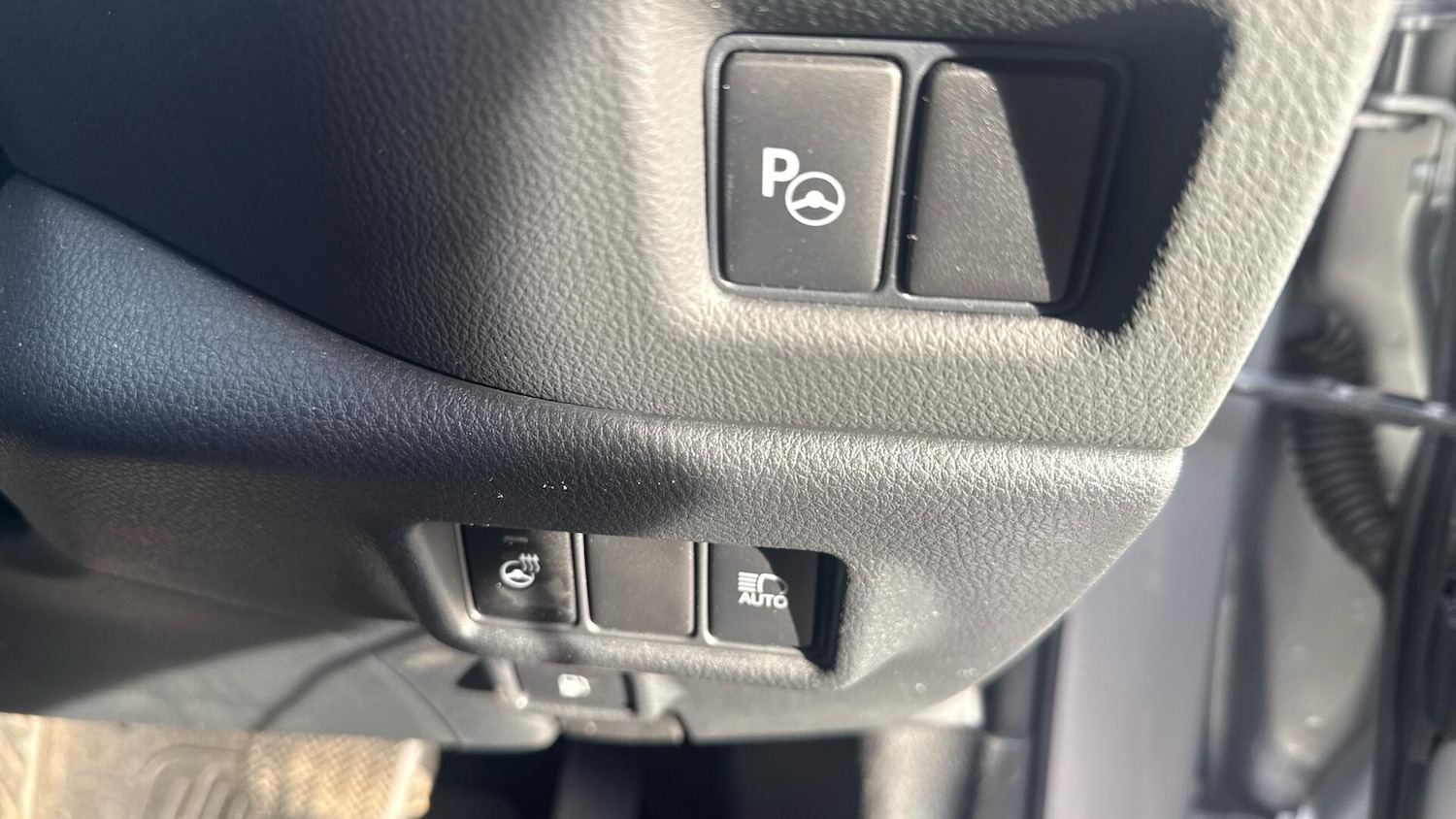 Used Toyota C-HR 2022 for sale - 76607429: Photo 35