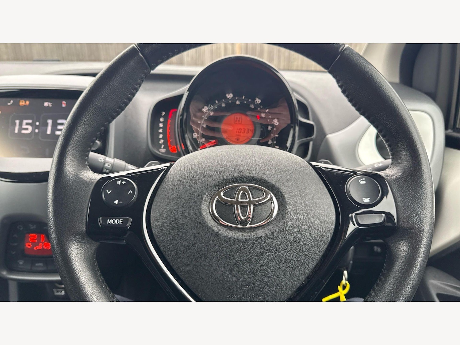 Used Toyota AYGO 2018 for sale - 77925858: Photo 10