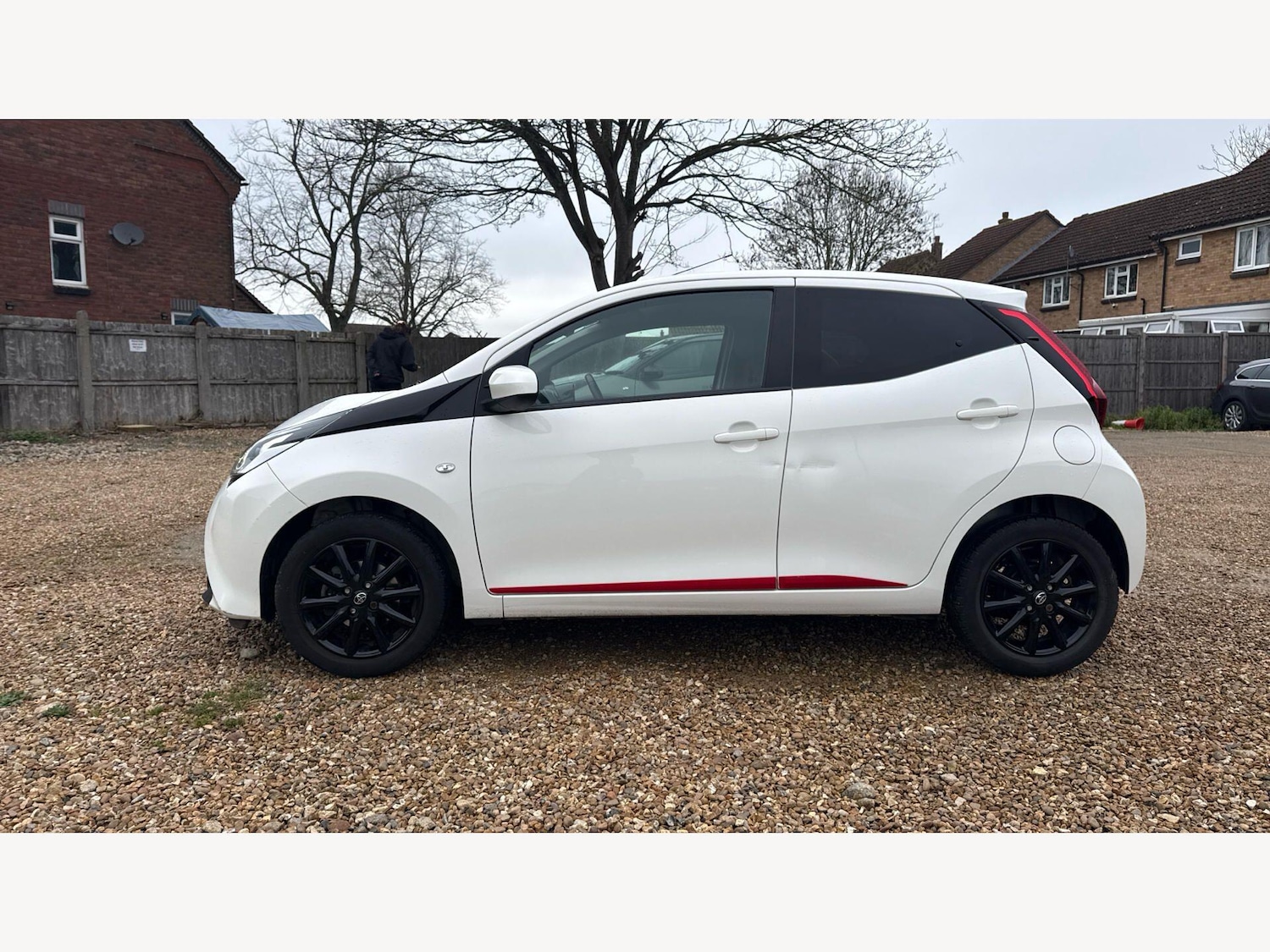 Used Toyota AYGO 2018 for sale - 77925858: Photo 19
