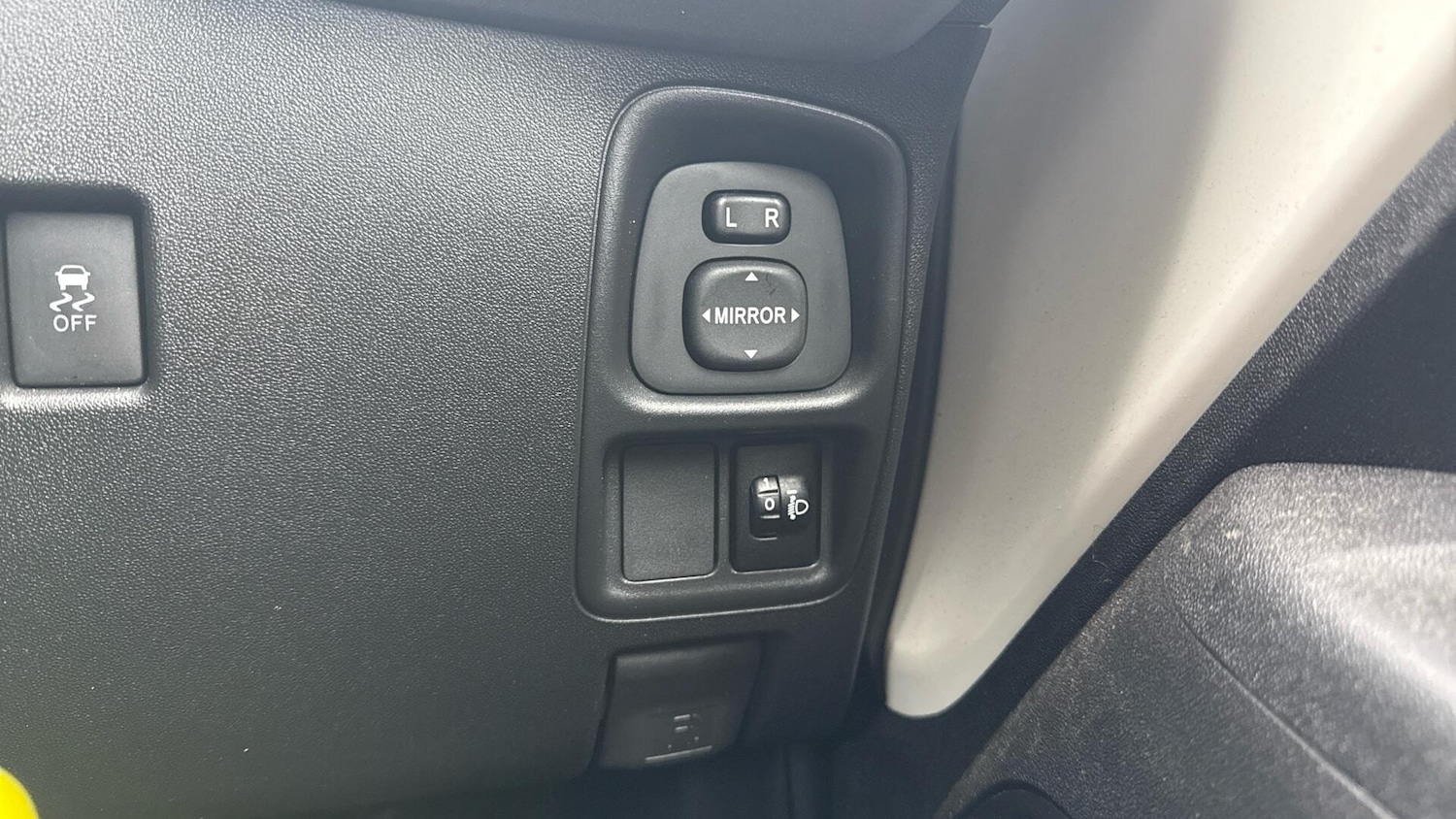 Used Toyota AYGO 2018 for sale - 77925858: Photo 38