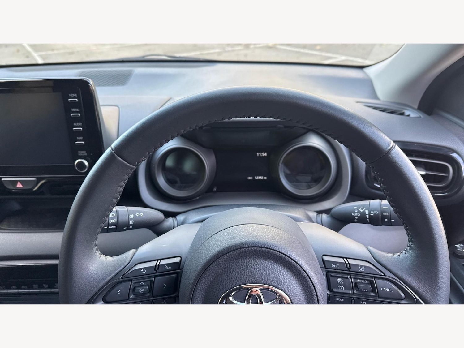 Used Toyota Yaris 2023 for sale - 76715515: Photo 10