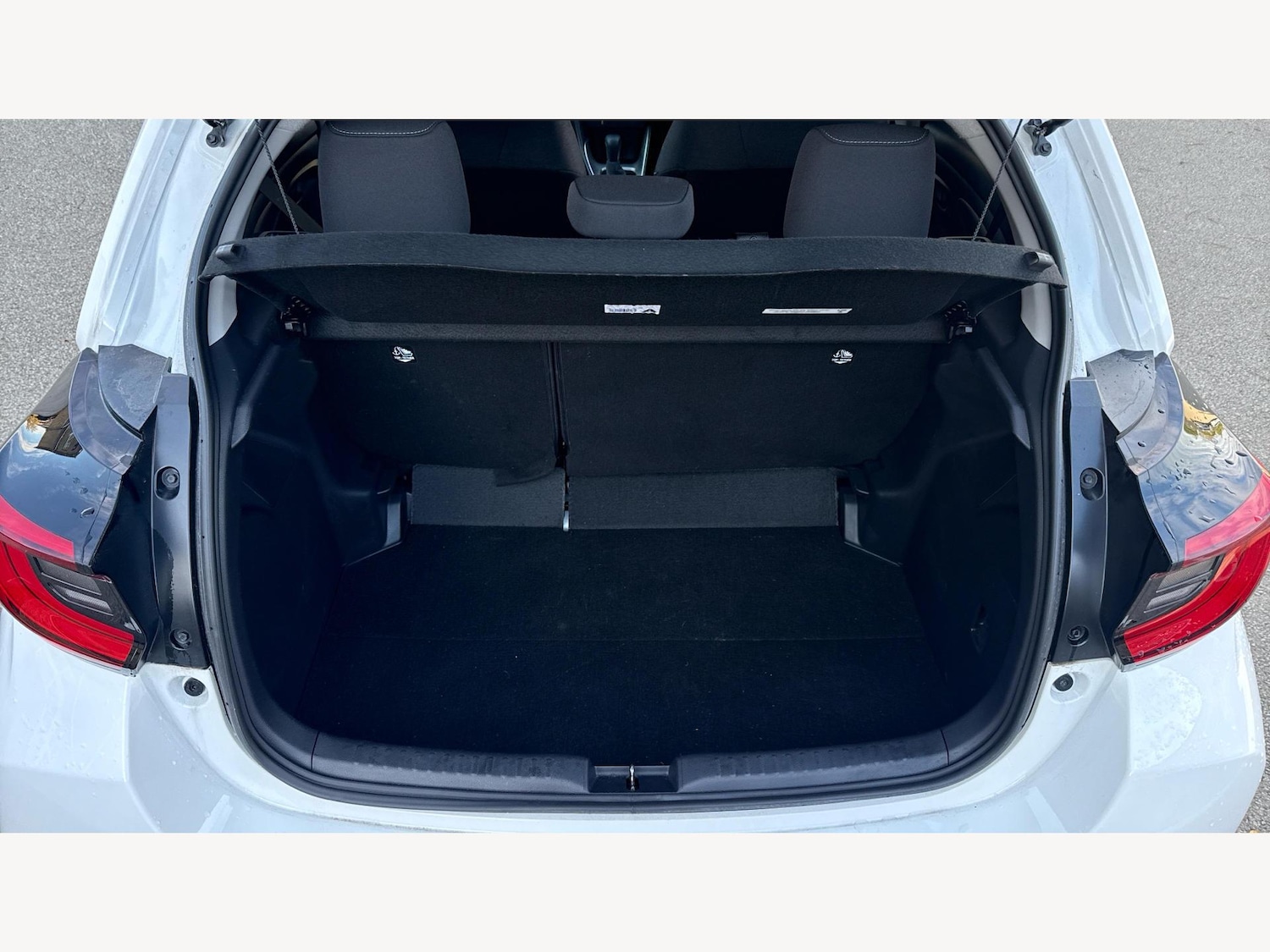 Used Toyota Yaris 2023 for sale - 76715515: Photo 16