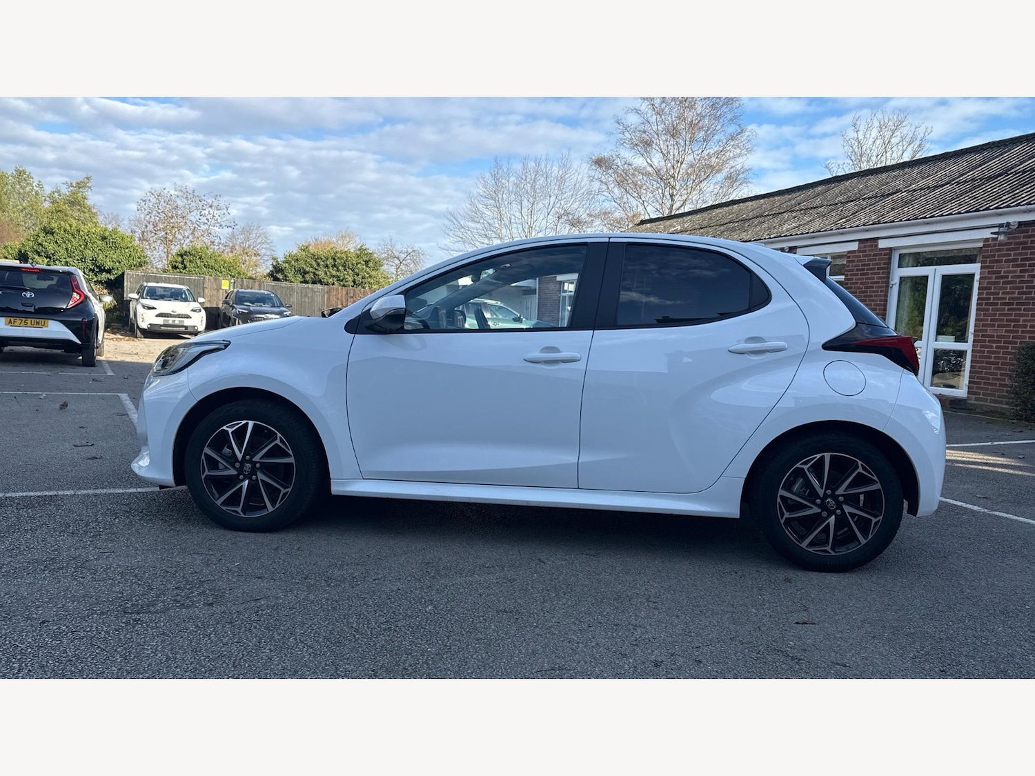 Used Toyota Yaris 2023 for sale - 76715515: Photo 19