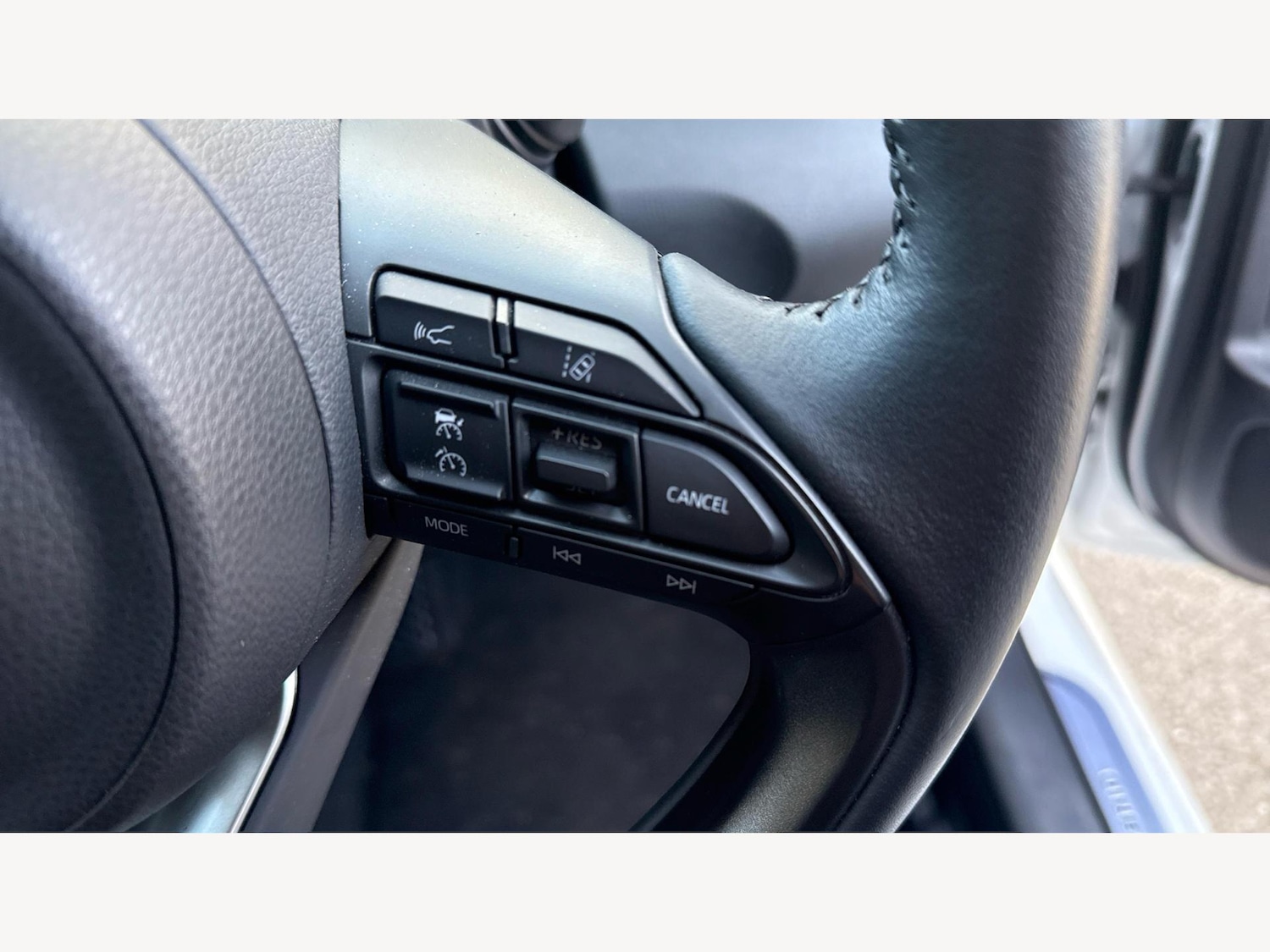 Used Toyota Yaris 2023 for sale - 76715515: Photo 31