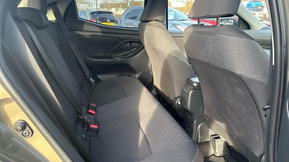 Used Toyota Yaris 2023 for sale - 76855871: Photo 13