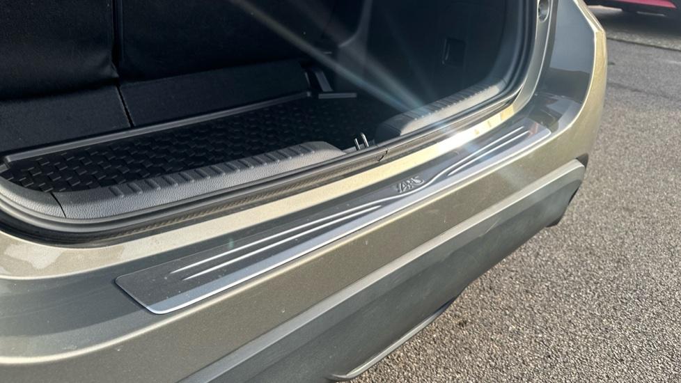 Used Toyota Yaris 2023 for sale - 76855871: Photo 21