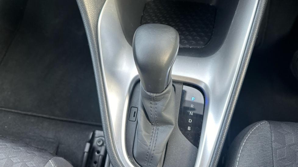 Used Toyota Yaris 2023 for sale - 76855871: Photo 27