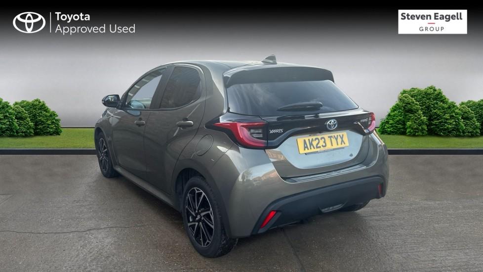 Used Toyota Yaris 2023 for sale - 76855871: Photo 4