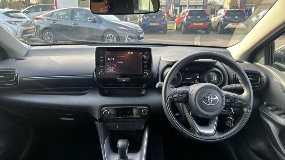 Used Toyota Yaris 2023 for sale - 76855871: Photo 7