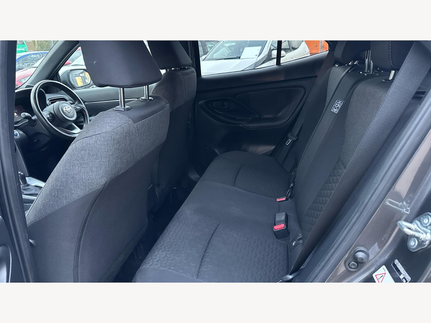 Used Toyota Yaris Cross 2024 for sale - 76388334: Photo 15