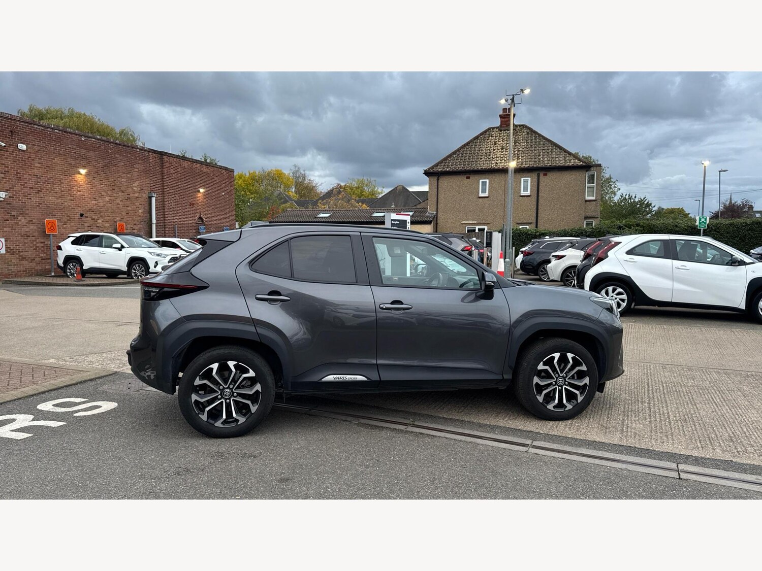 Used Toyota Yaris Cross 2024 for sale - 76388334: Photo 18