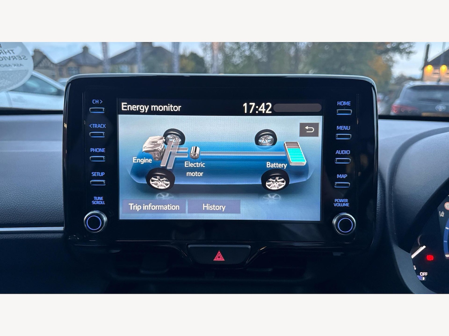 Used Toyota Yaris Cross 2024 for sale - 76388334: Photo 22