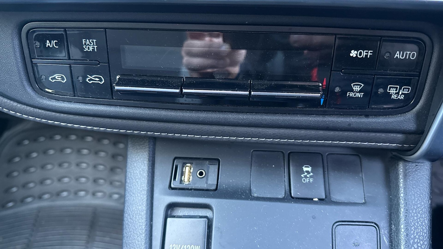 Used Toyota Auris 2016 for sale - 76856031: Photo 38