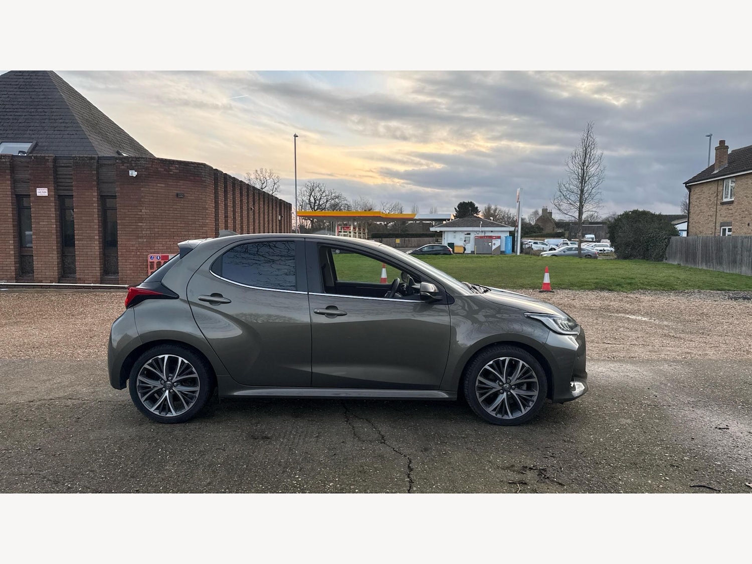 Used Toyota Yaris 2022 for sale - 77412247: Photo 18