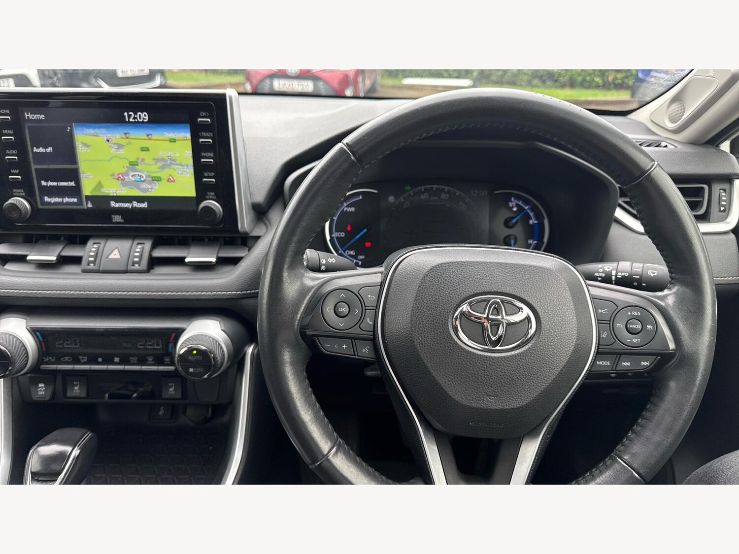 Used Toyota RAV4 2020 for sale - 76151961: Photo 10