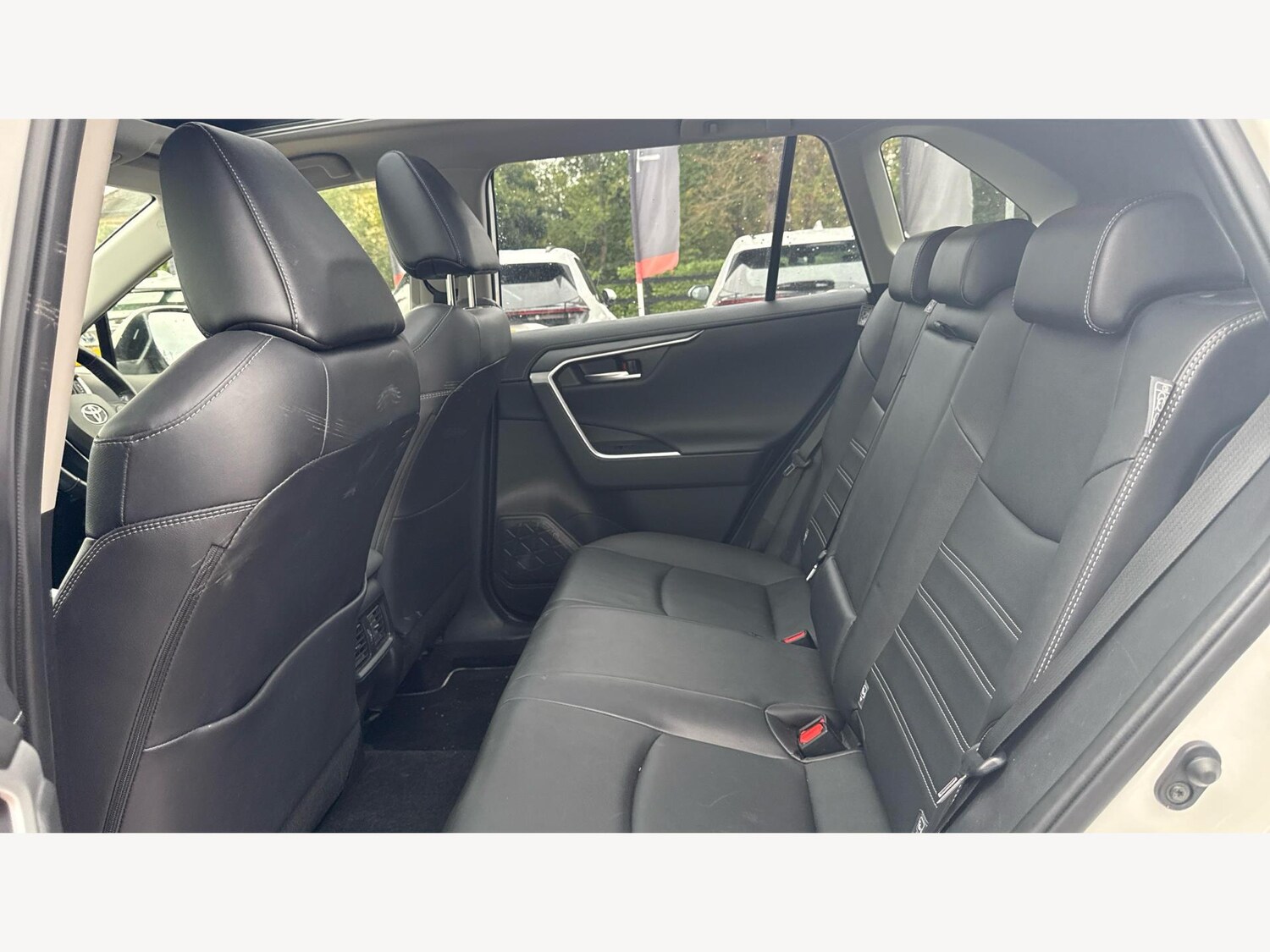 Used Toyota RAV4 2020 for sale - 76151961: Photo 15