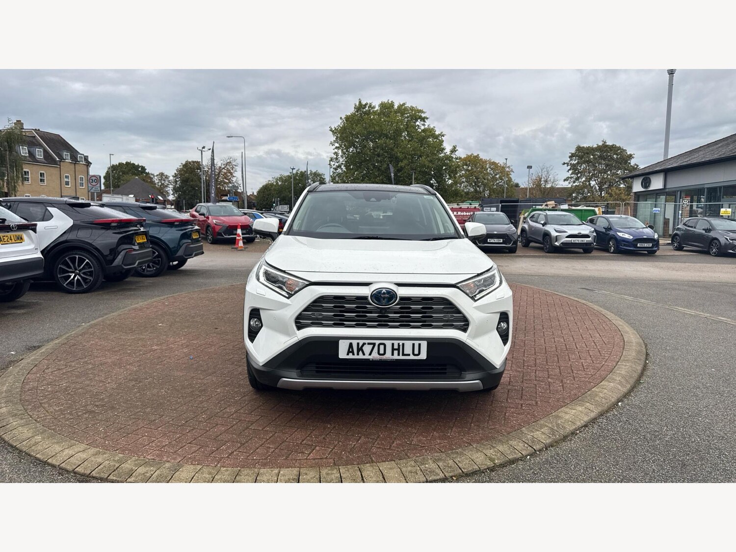 Used Toyota RAV4 2020 for sale - 76151961: Photo 17