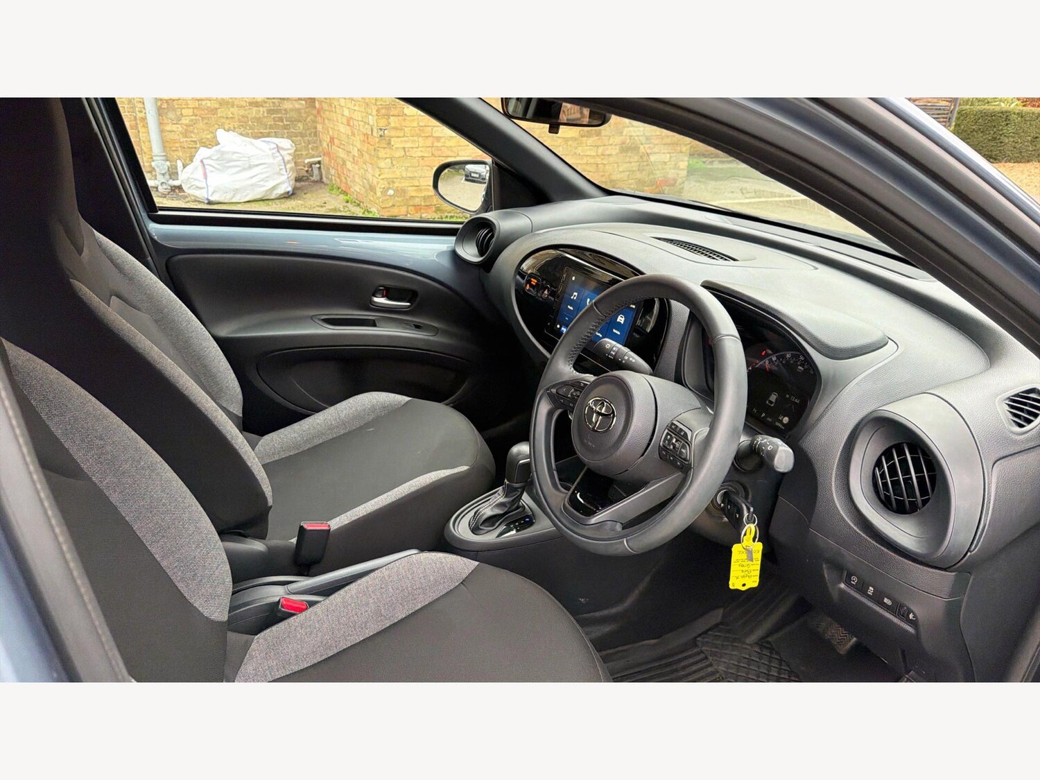 Used Toyota Aygo X 2025 for sale - 78157436: Photo 13