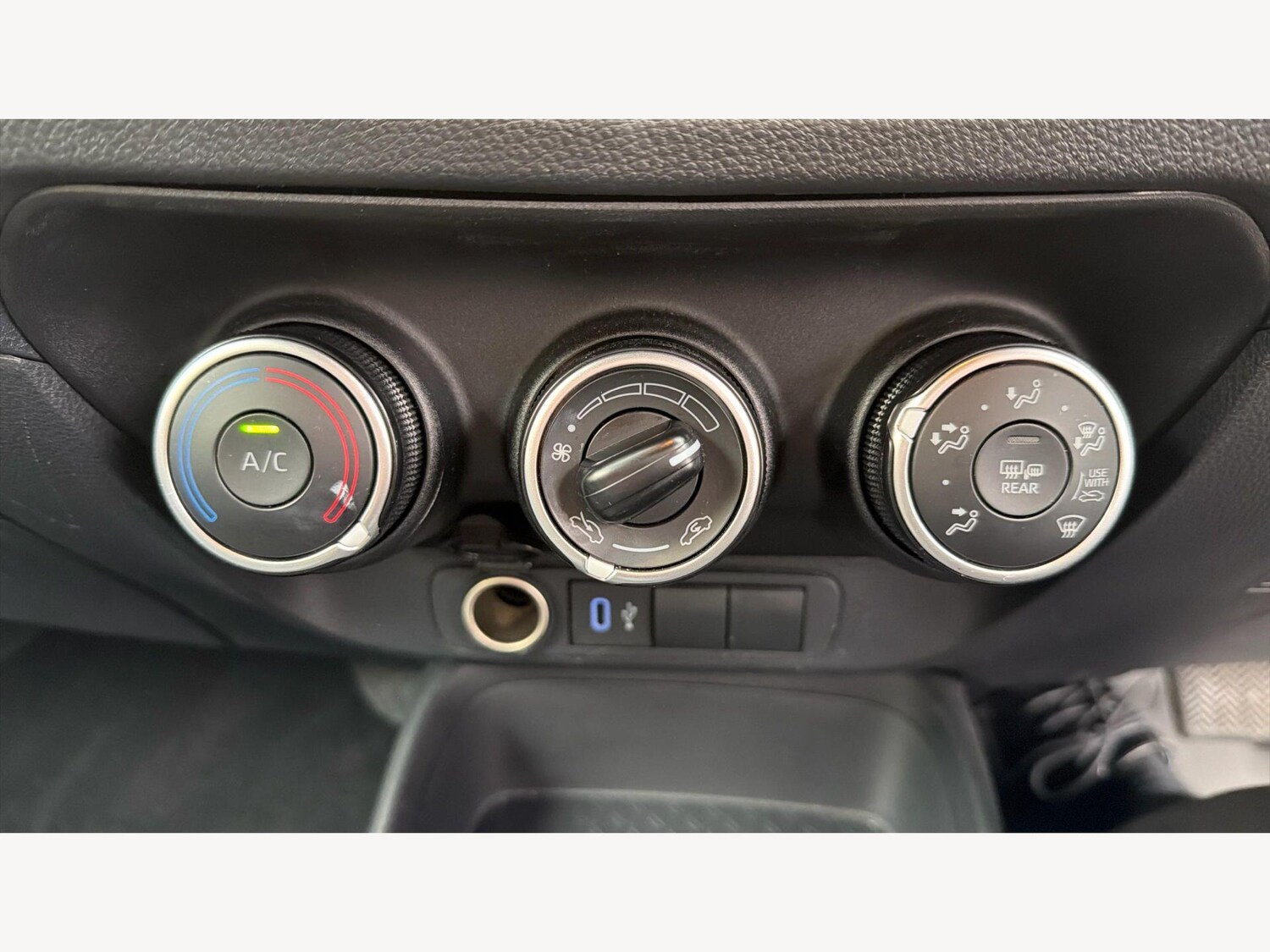 Used Toyota Aygo X 2025 for sale - 78157436: Photo 27