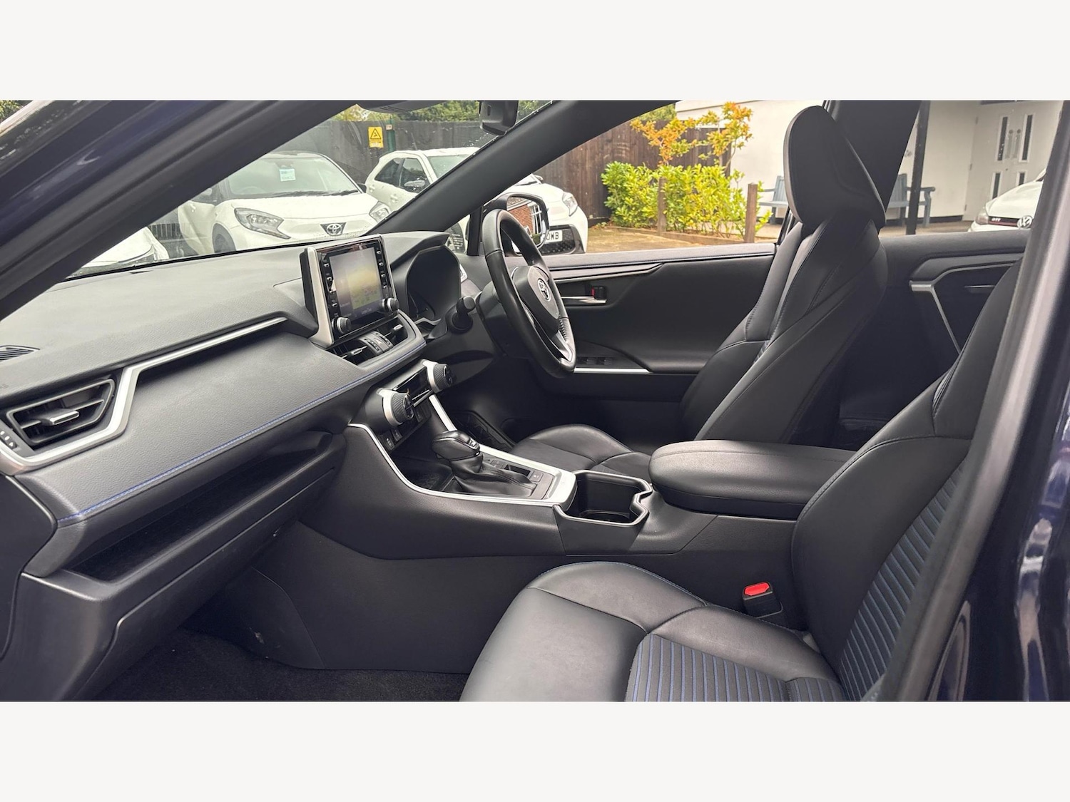 Used Toyota RAV4 2022 for sale - 76247160: Photo 12