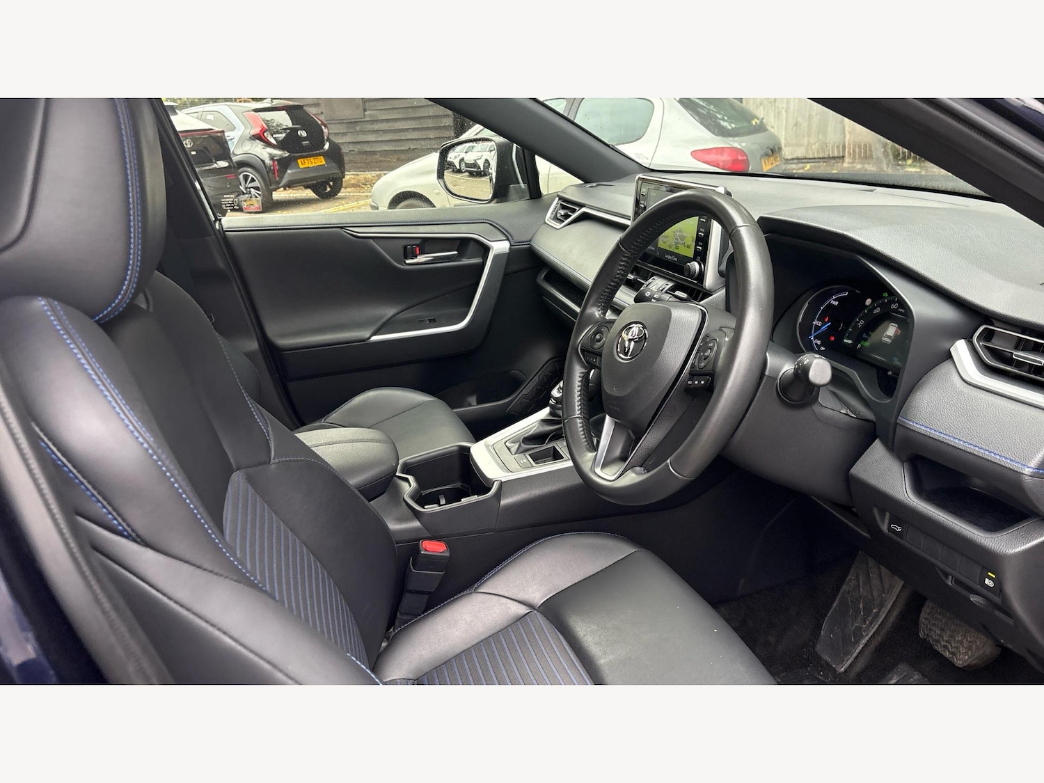 Used Toyota RAV4 2022 for sale - 76247160: Photo 13