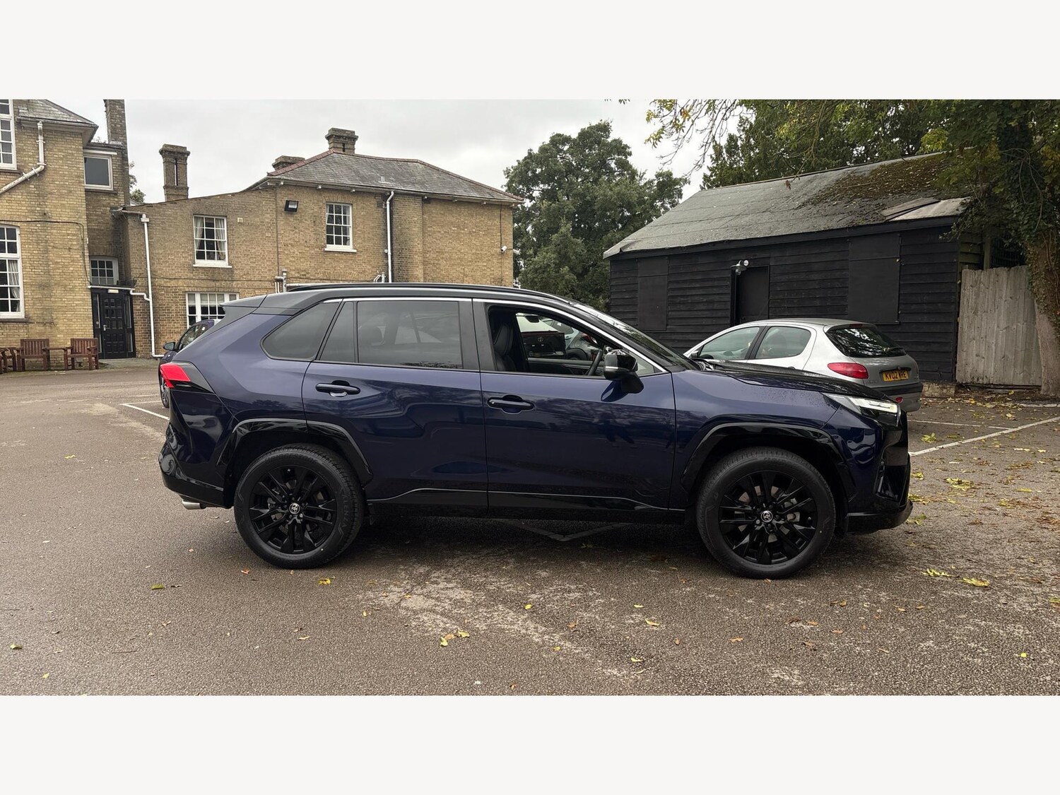 Used Toyota RAV4 2022 for sale - 76247160: Photo 18