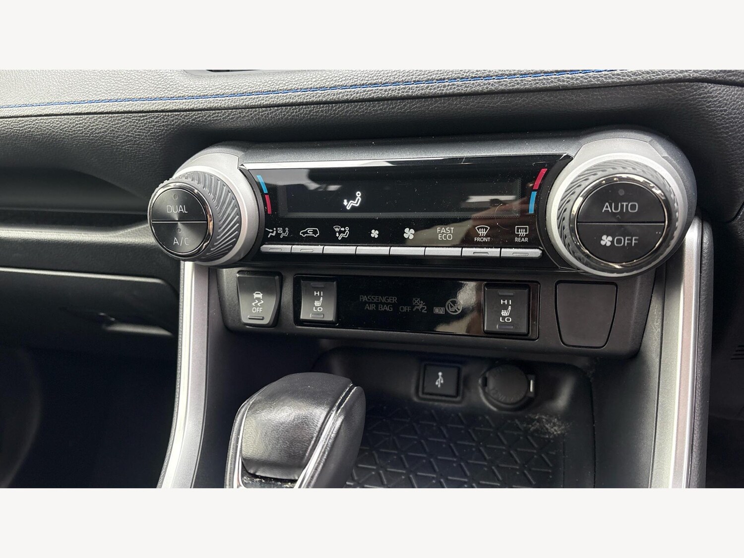 Used Toyota RAV4 2022 for sale - 76247160: Photo 29