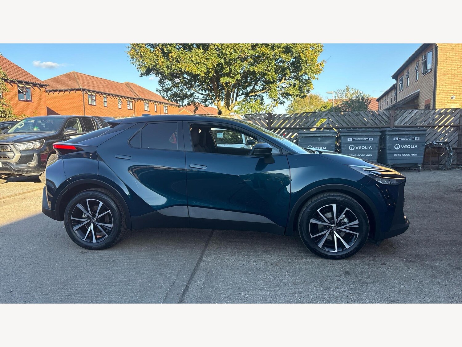 Used Toyota C-HR 2025 for sale - 76085036: Photo 18