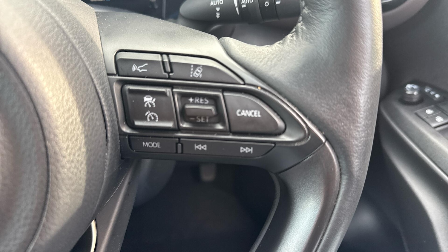 Used Toyota Yaris Cross 2024 for sale - 76561854: Photo 37