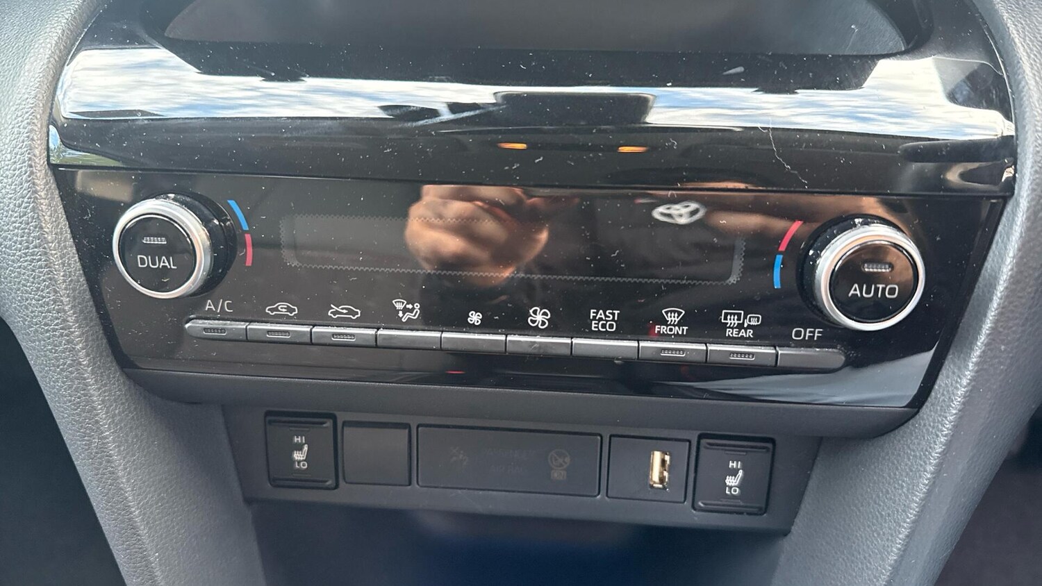 Used Toyota Yaris Cross 2024 for sale - 76561854: Photo 39