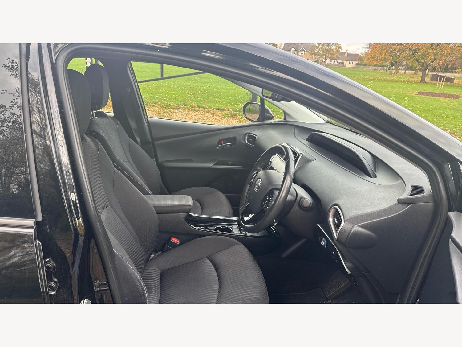 Used Toyota Prius 2022 for sale - 76484345: Photo 13