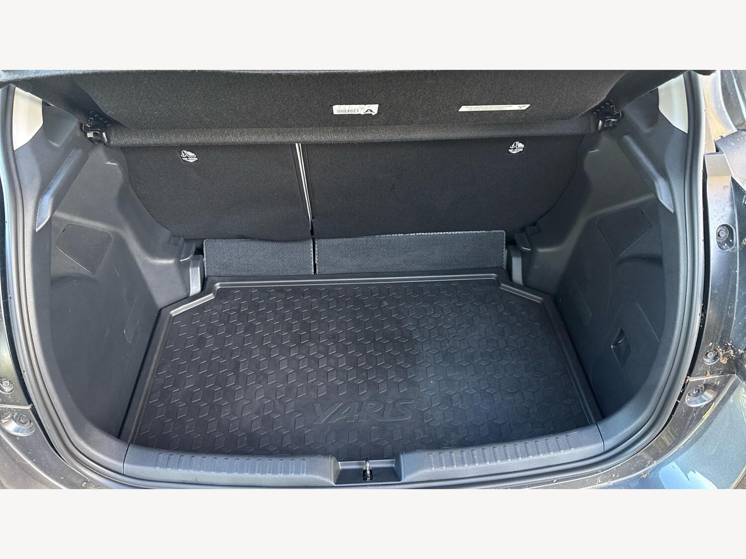 Used Toyota Yaris 2023 for sale - 76538366: Photo 16