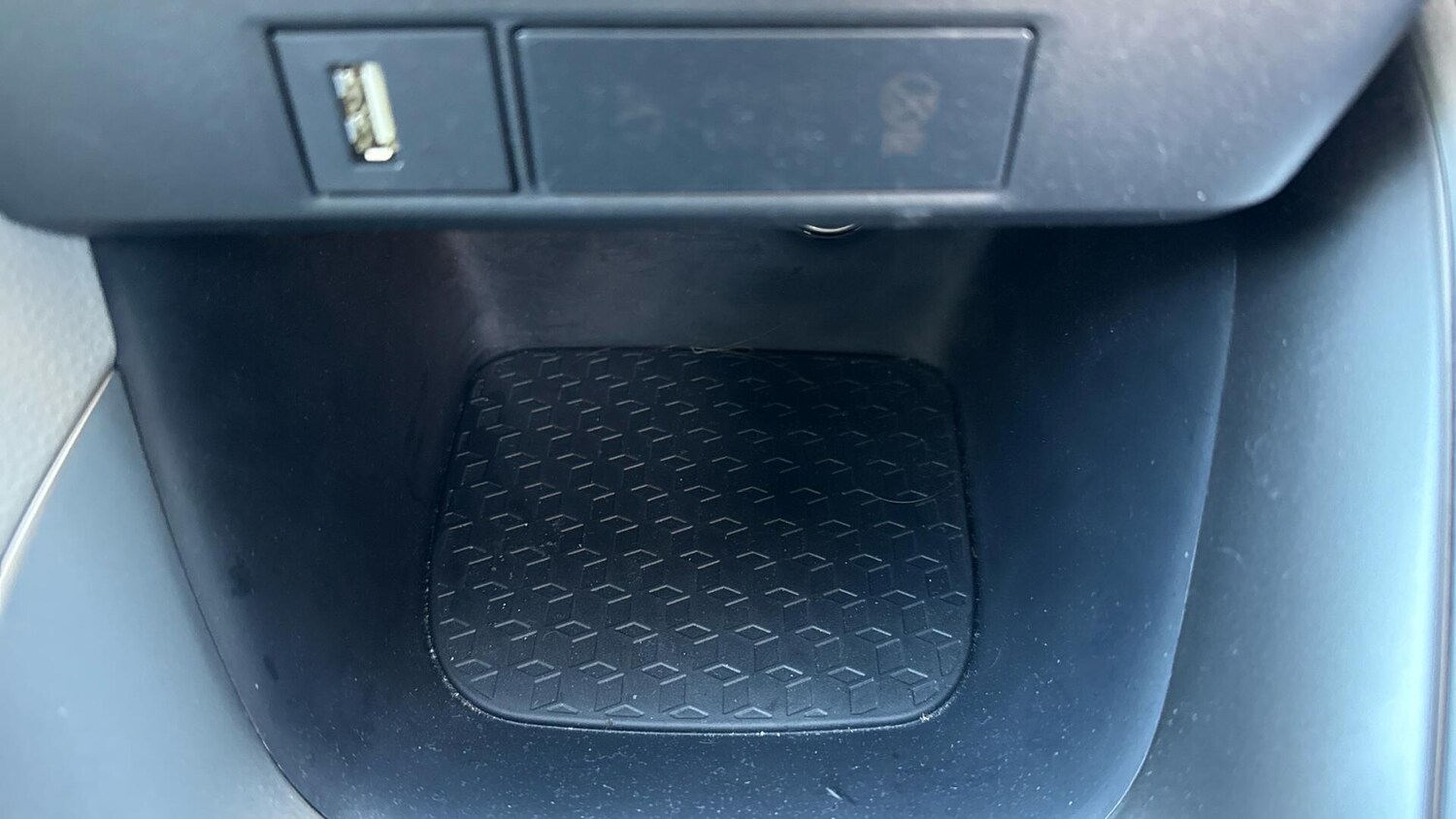 Used Toyota Yaris 2023 for sale - 76538366: Photo 37