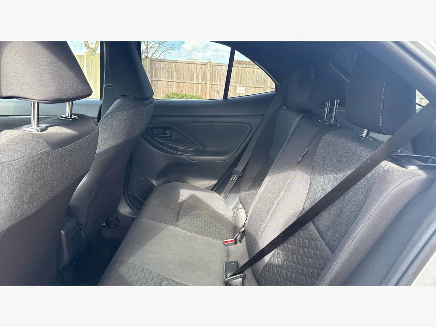 Used Toyota Yaris Cross 2022 for sale - 78072030: Photo 15