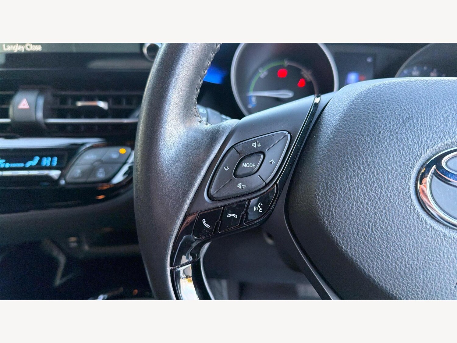 Used Toyota C-HR 2020 for sale - 77074662: Photo 27