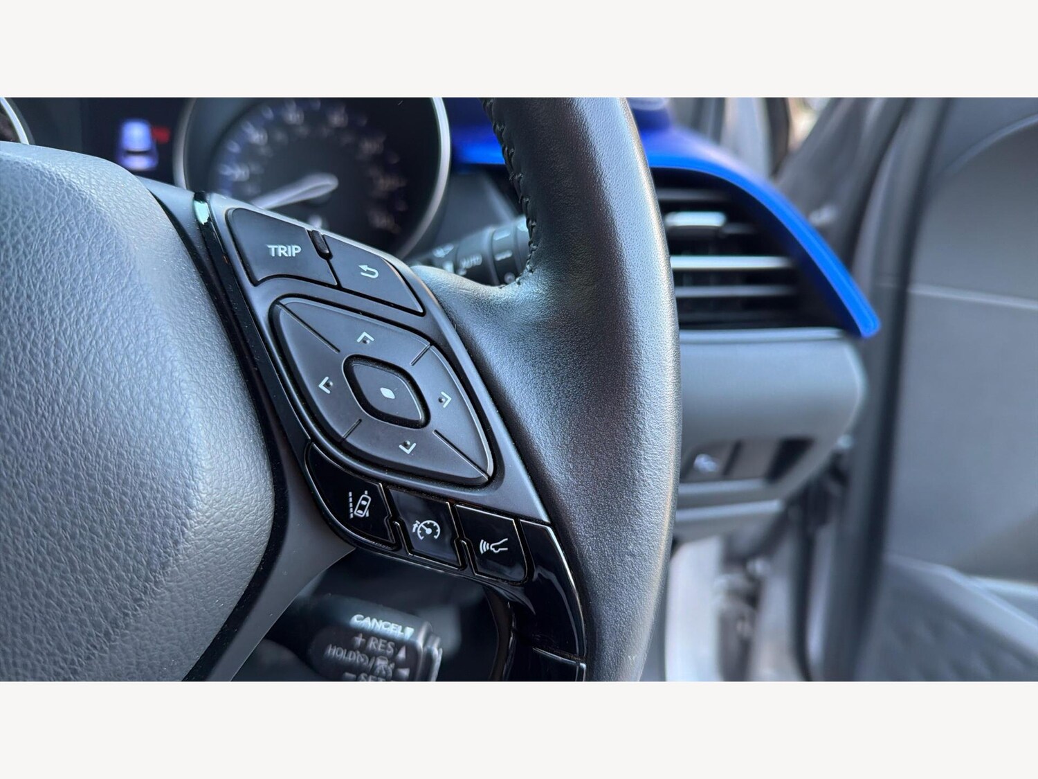 Used Toyota C-HR 2020 for sale - 77074662: Photo 28