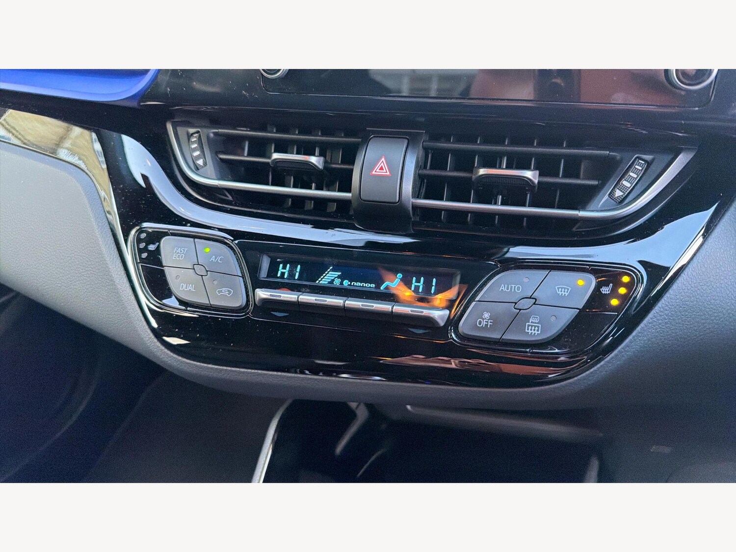 Used Toyota C-HR 2020 for sale - 77074662: Photo 32