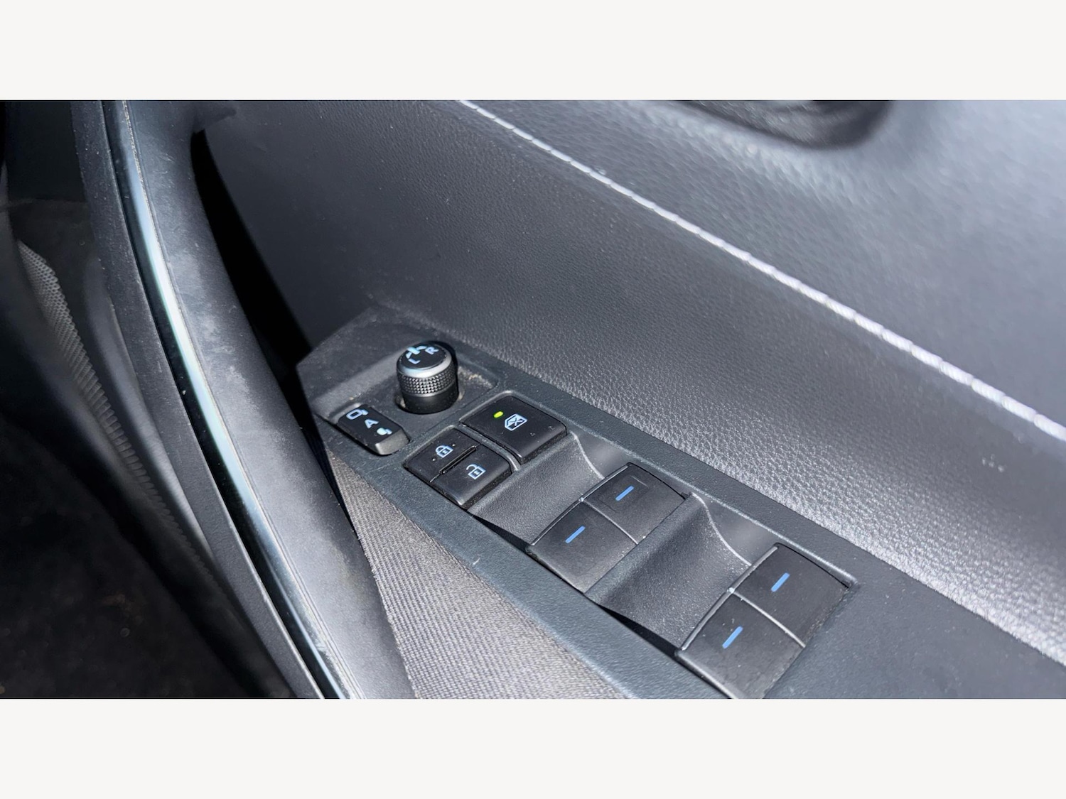 Used Toyota Corolla 2020 for sale - 76714801: Photo 26