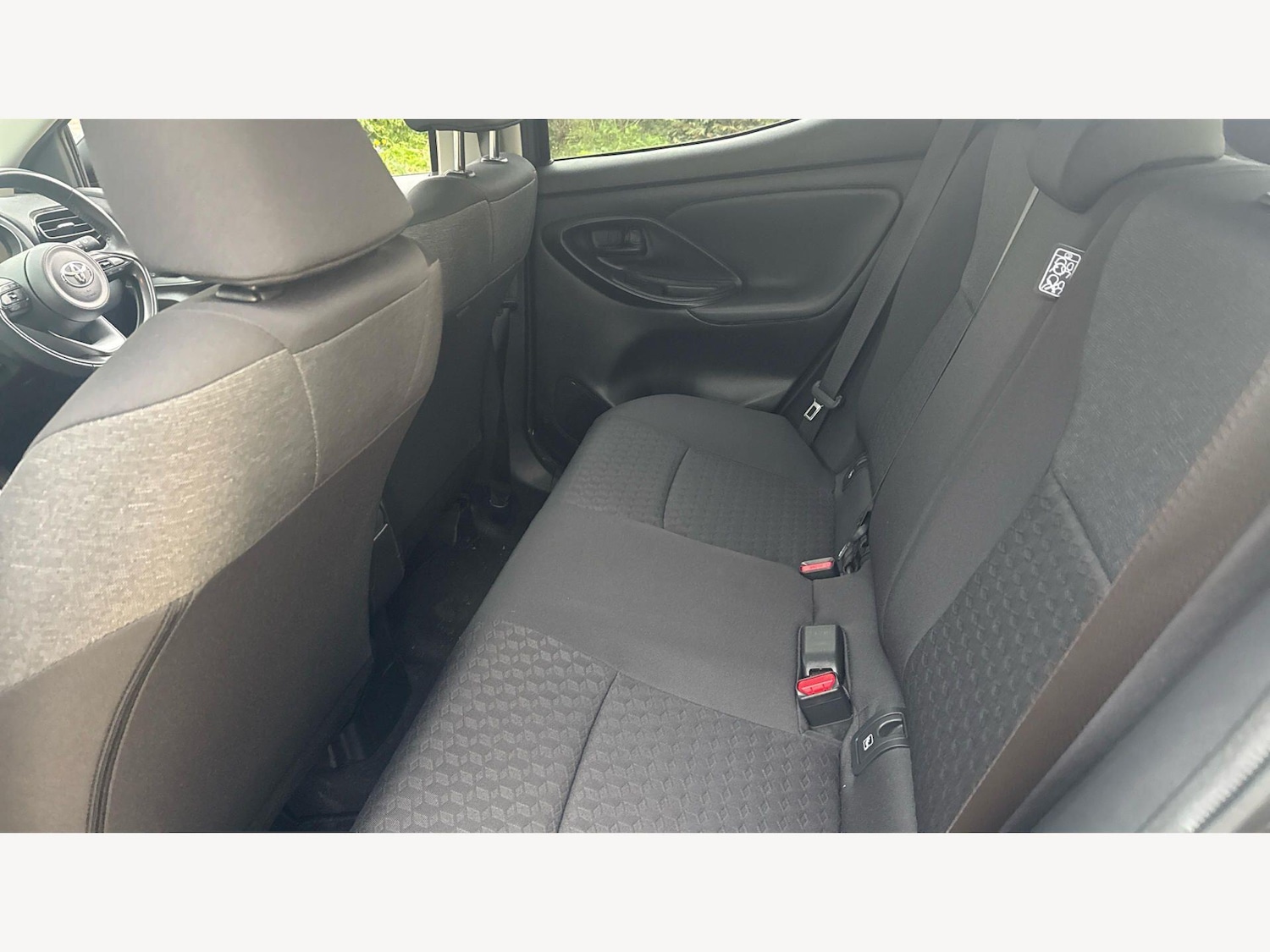 Used Toyota Yaris for sale - 77925143: Photo 14