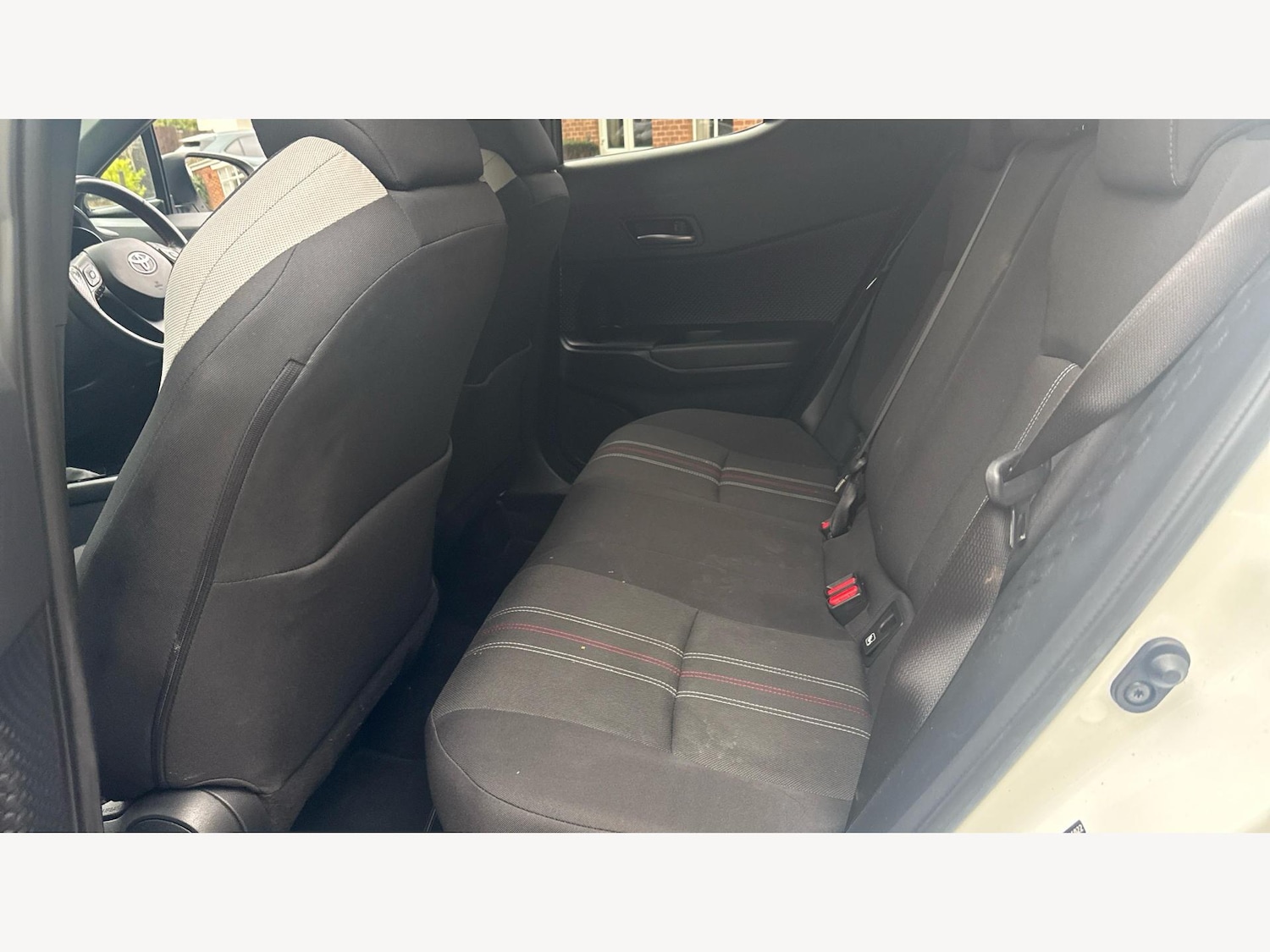 Used Toyota C-HR 2022 for sale - 76780746: Photo 15