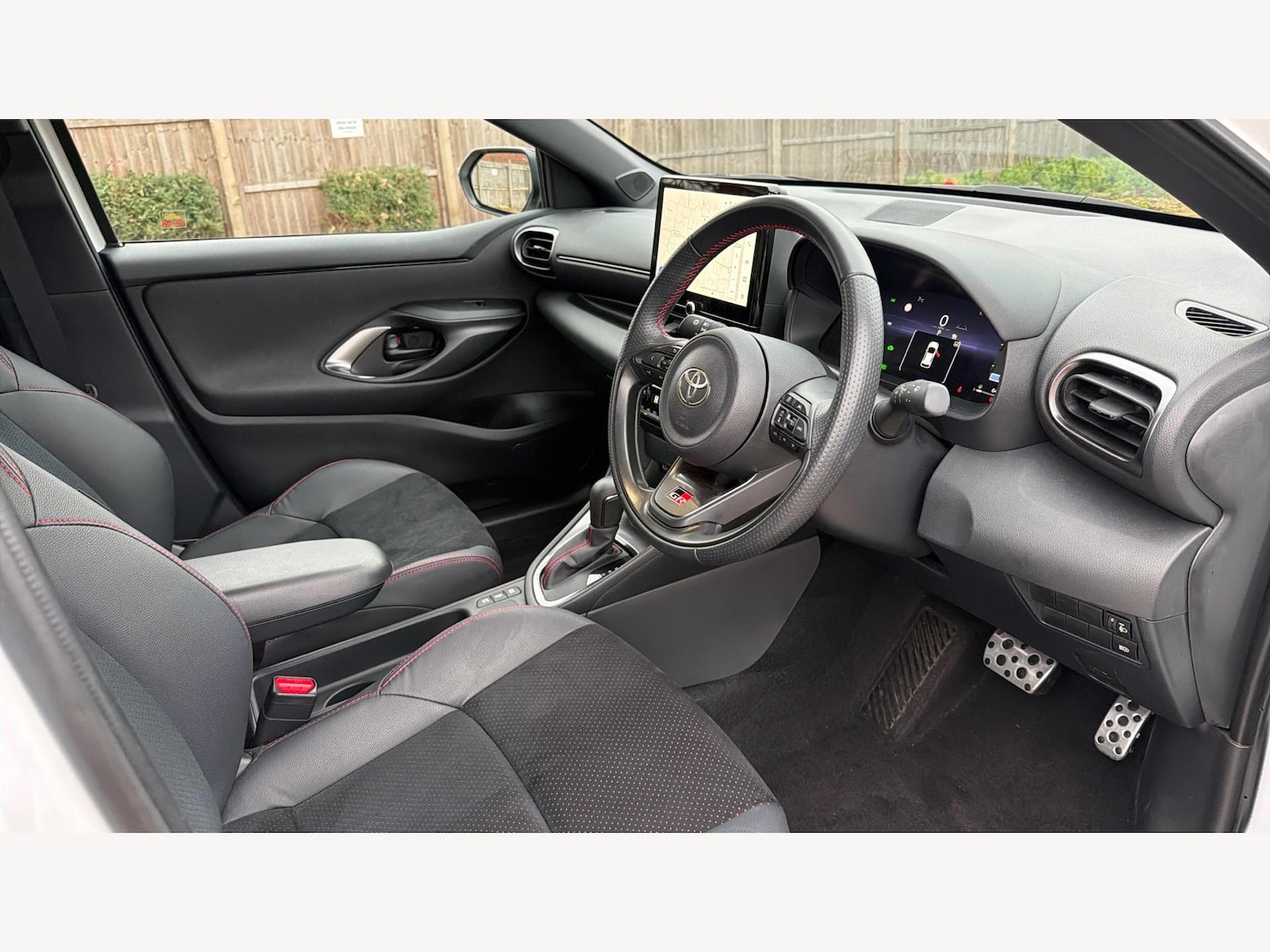 Used Toyota Yaris 2024 for sale - 77396210: Photo 13