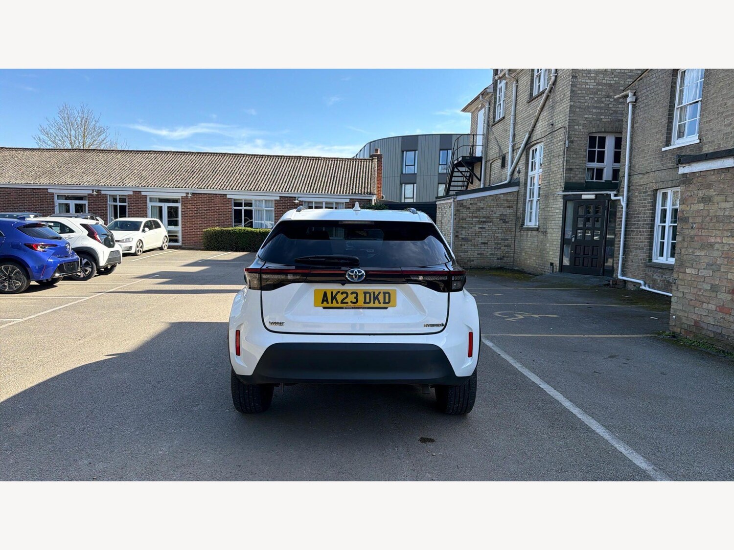 Used Toyota Yaris Cross 2023 for sale - 77940272: Photo 21